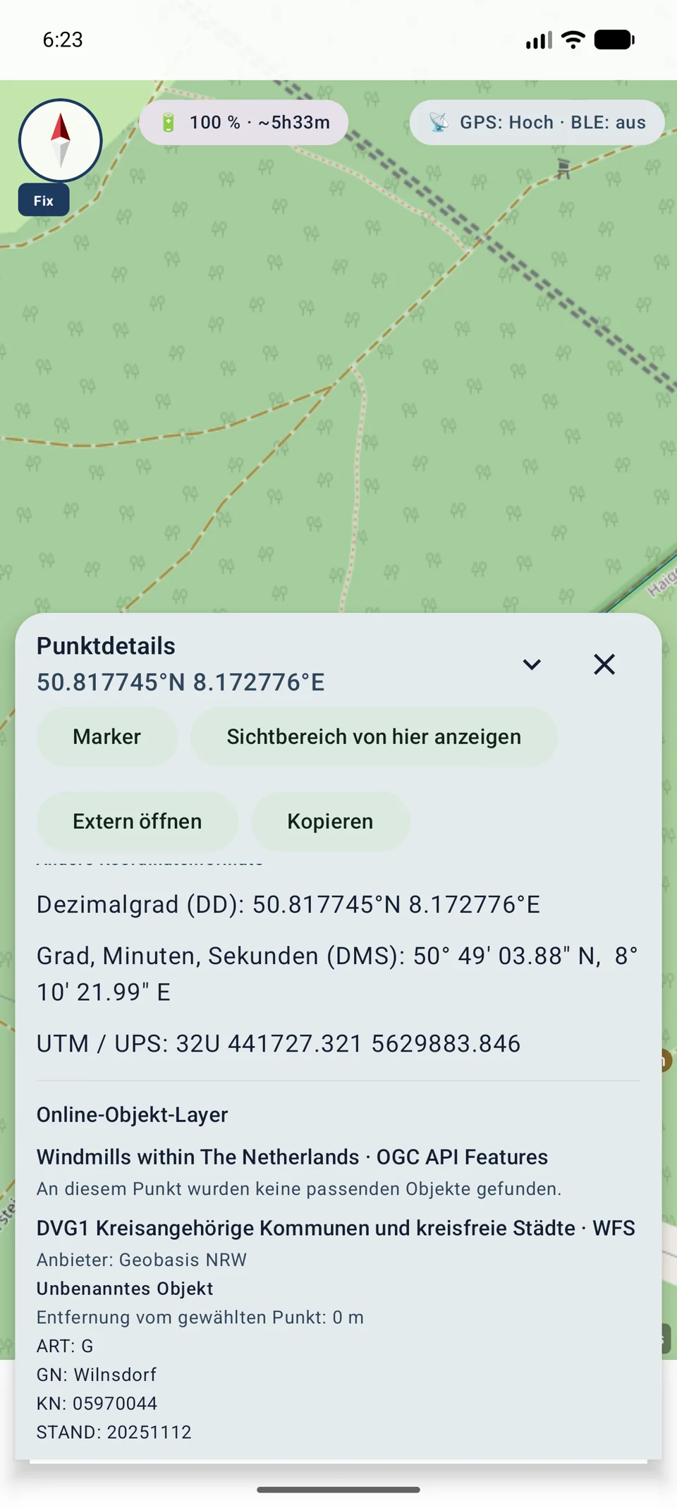 Punktdetails mit Attributen aus mehreren Online-Objekt-Layern